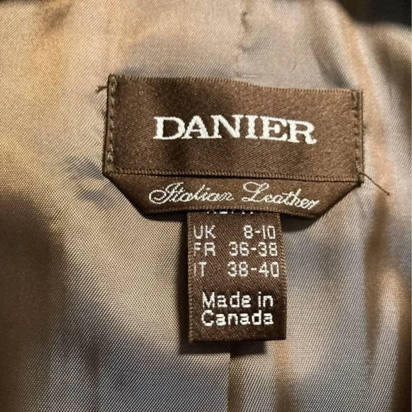 Beautiful Black Danier Leather Jacket - Picture 3 of 6